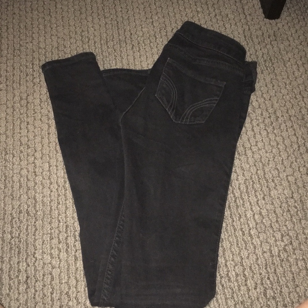 Black Hollister jeans